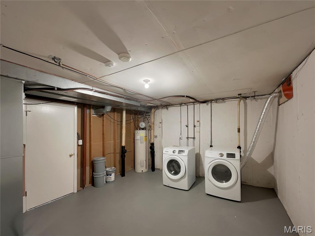 McKelvey Manor Condo - Residential