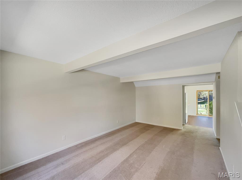 McKelvey Manor Condo - Residential