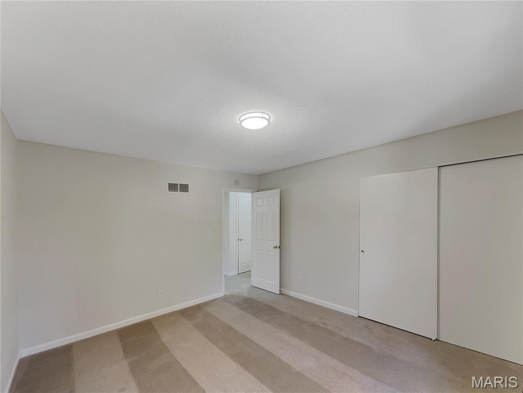 McKelvey Manor Condo - Residential