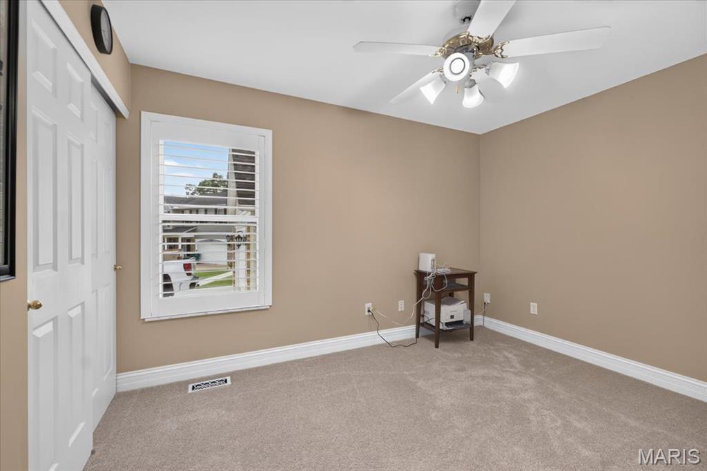 Oaks 01 - Residential