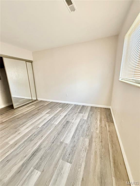 CHATEAU WOODS - Residential Lease