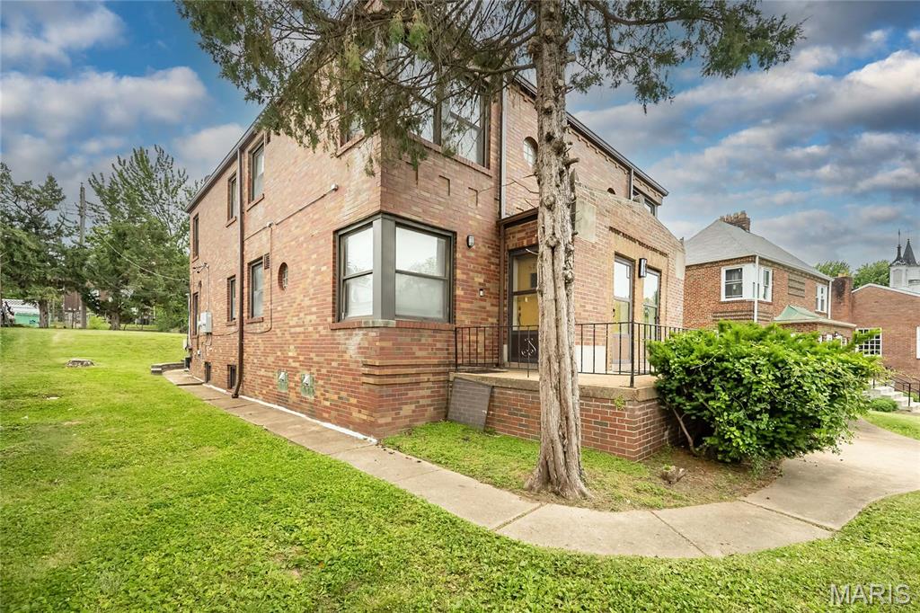 Muellers Place Add - Residential Income