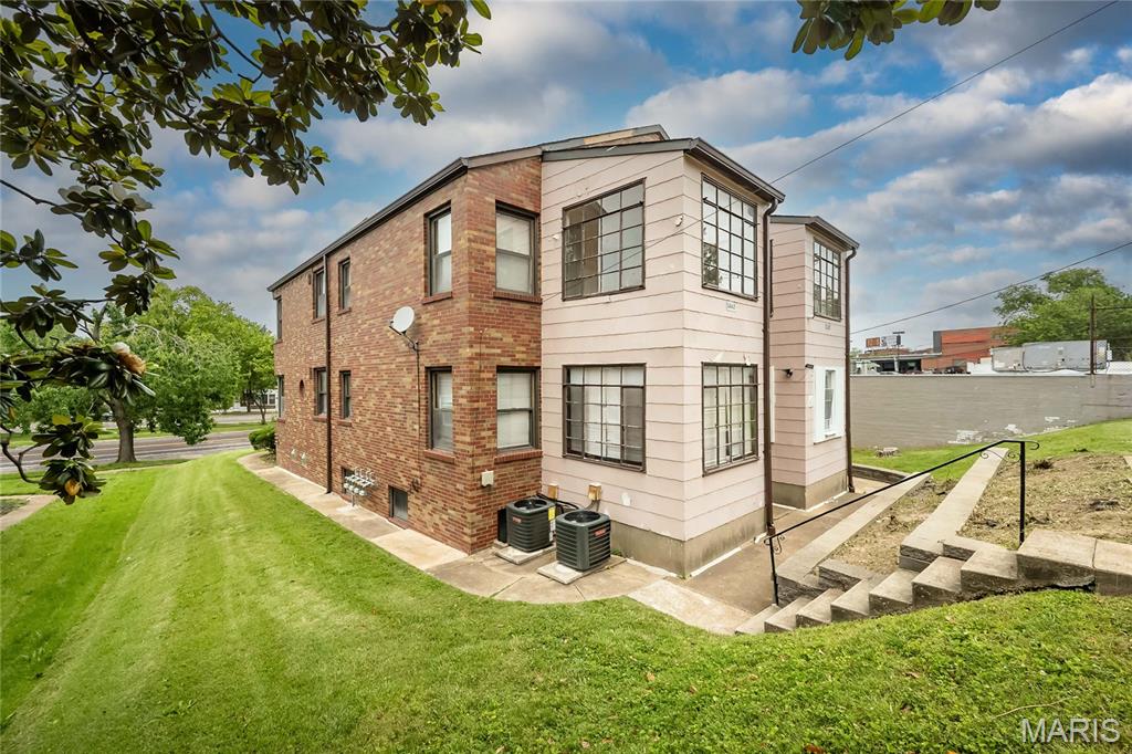 Muellers Place Add - Residential Income