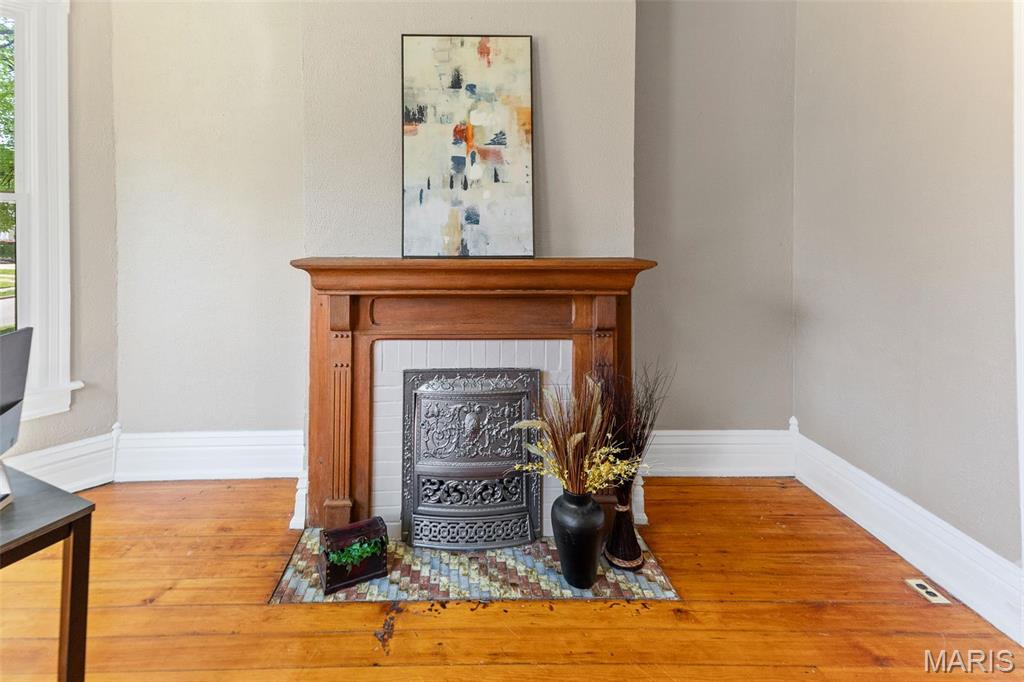 Terry & Coles Add - Residential Lease