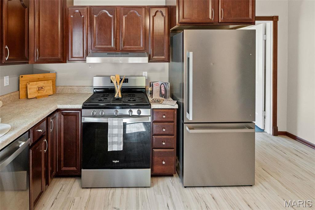 Terry & Coles Add - Residential Lease