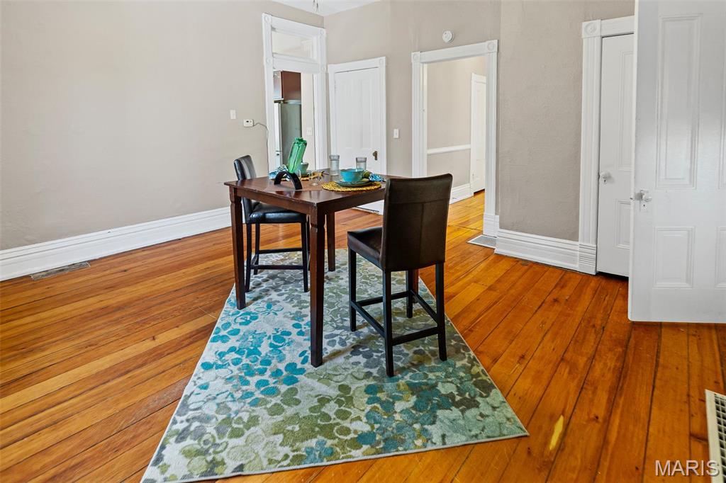 Terry & Coles Add - Residential Lease