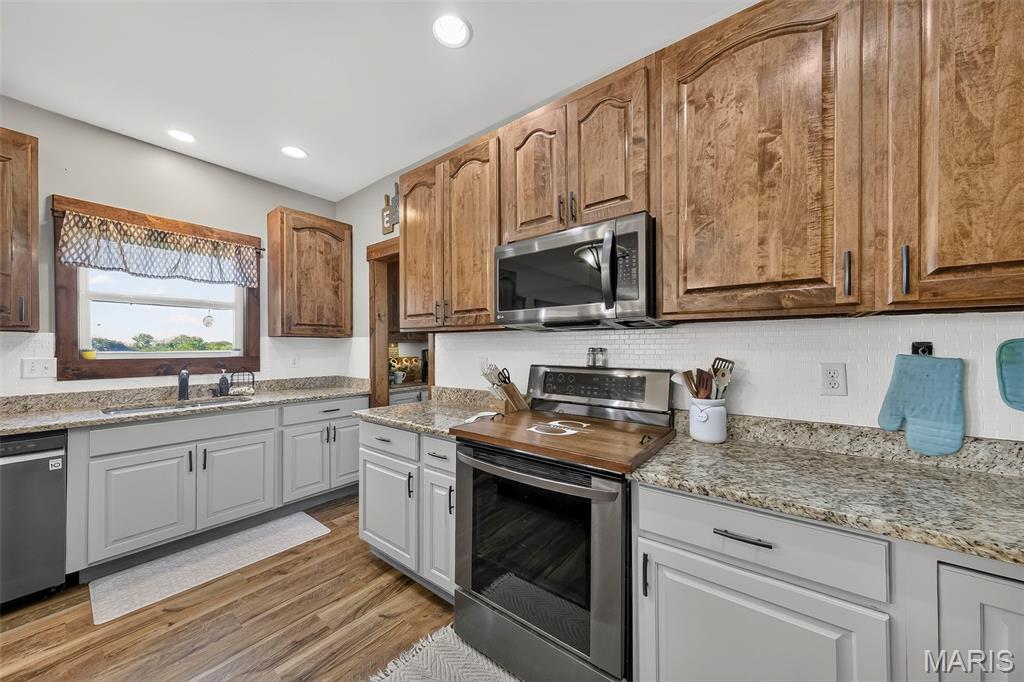 Falcon Pointe - Residential