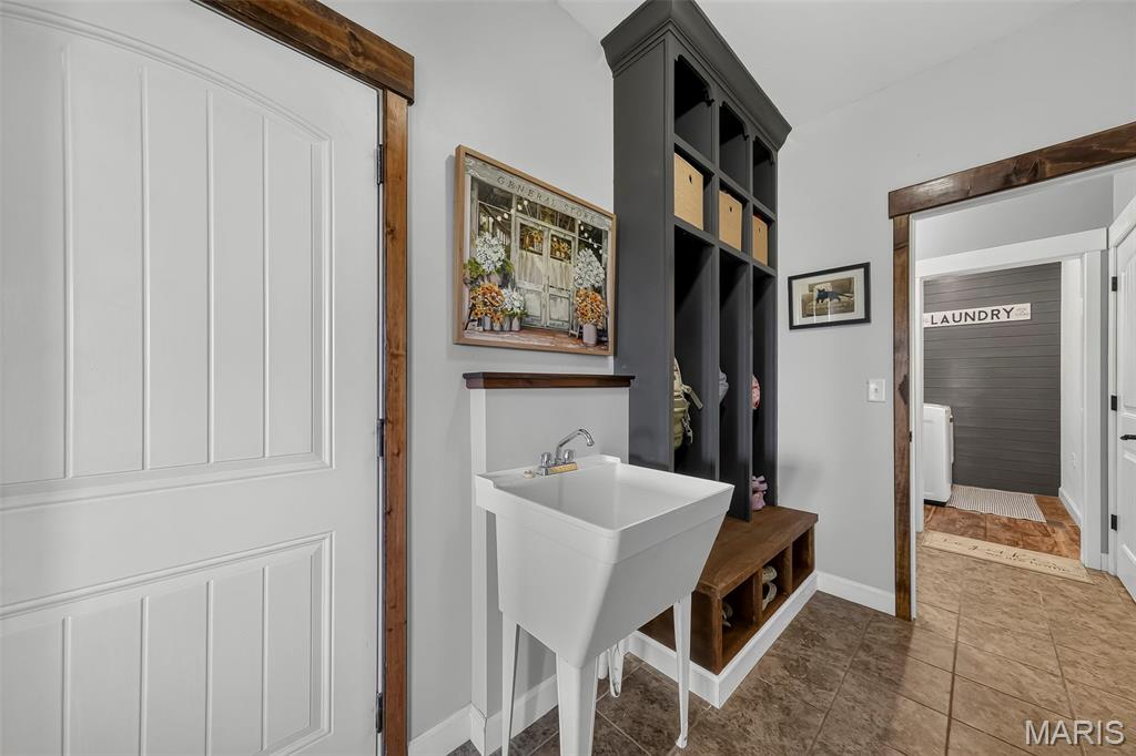 Falcon Pointe - Residential
