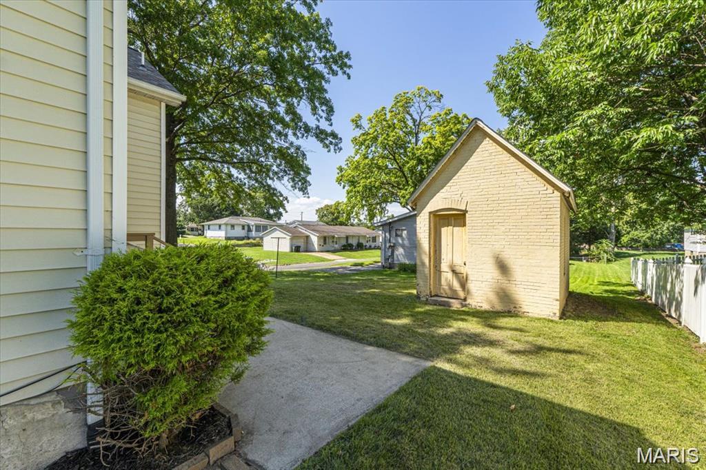 Christy & Wetzlers Add - Residential Income