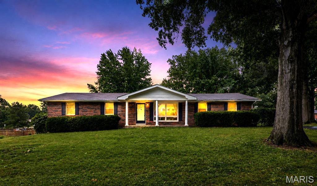 OPEN HOUSE SUNDAY, 6-28 FROM 1-3!!
Located in a highly sought-after neighborhood, this well-maintained brick home was built to stand the test of time. Offering approximately 1,700 square feet of living space, this home features 3 bedrooms, 2 bathrooms, main-floor laundry, a full basement, and an attached 2-car garage. Step outside to enjoy the beautiful backyard and patio—perfect for grilling, entertaining guests, or simply relaxing in the peaceful surroundings. Nestled in a quiet neighborhood, you'll appreciate being just minutes away from shopping, dining, schools, and everyday conveniences.
This home has been lovingly cared for and has provided years of wonderful memories for its current owners. Now it's ready for its next chapter with you. Opportunities like this are rare, as homes in this area do not become available often.
As an added bonus, the property is located within the highly desirable Troy School District. Don't miss your chance to make this exceptional home yours!