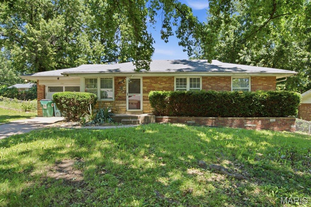 Back on market, this home has been renovated with new interior painting, flooring, refinished hardwoods, and a complete exterior cleanup. 

Great opportunity for investors or new homeowners within walking distance of the middle school and Bellefontaine Recreational Center. 

Partially finished lower level, newer mechanicals, and a 1 car garage.

Ideal Section 8 or market investment opportunity with an FMR of $1,510.