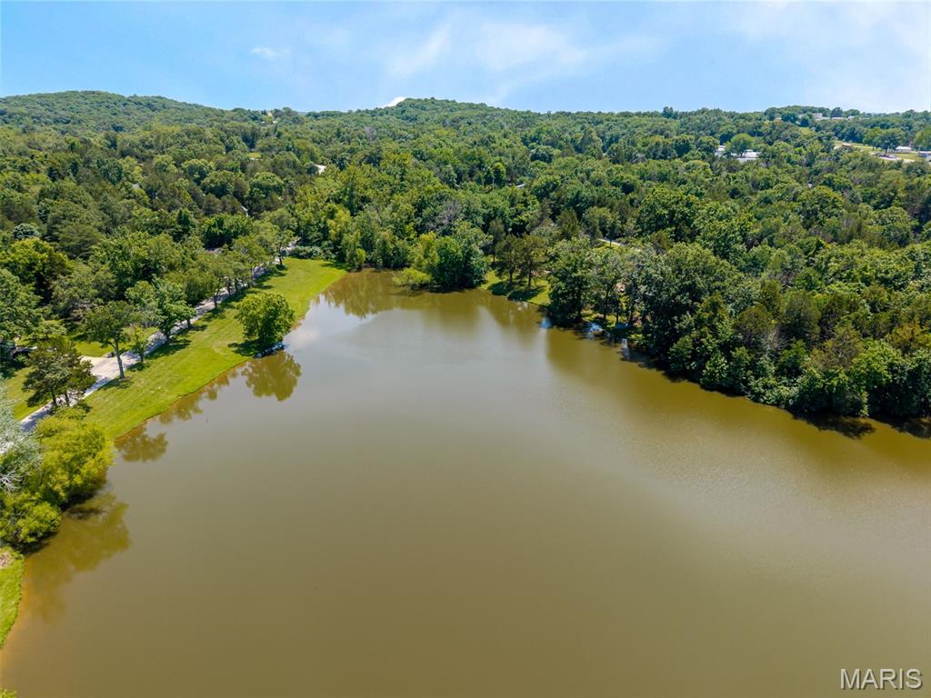 Evergreen Lakes - Land