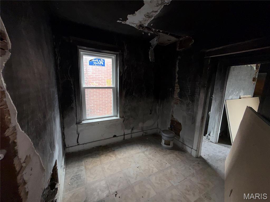 Burds Arlington Grove Add - Residential Income