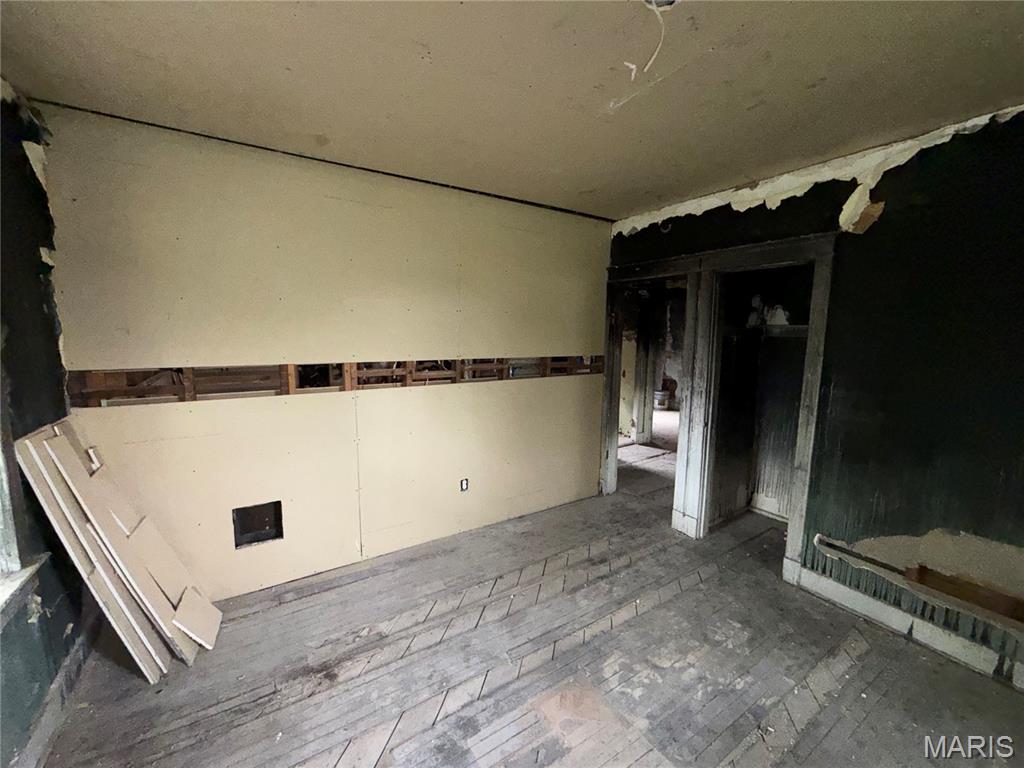 Burds Arlington Grove Add - Residential Income