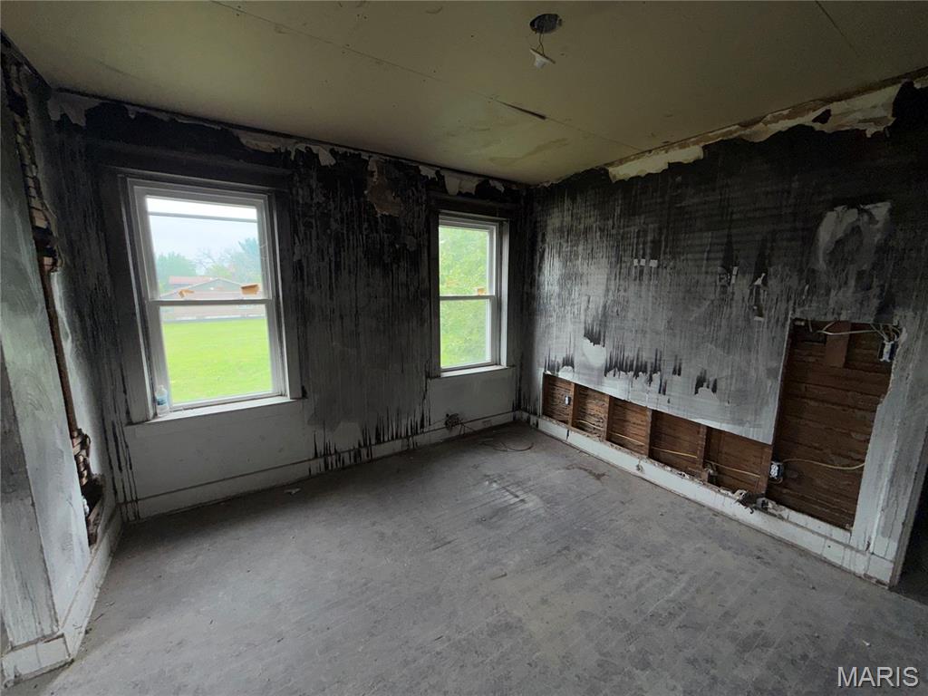 Burds Arlington Grove Add - Residential Income