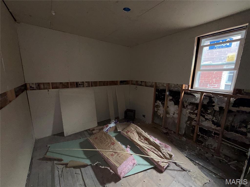 Burds Arlington Grove Add - Residential Income