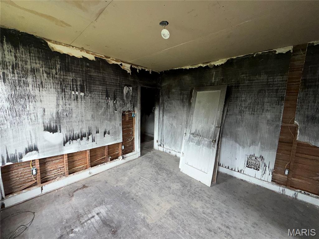 Burds Arlington Grove Add - Residential Income