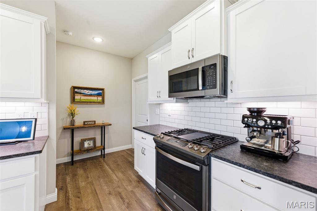 Riverdale Village G #1 - Residential