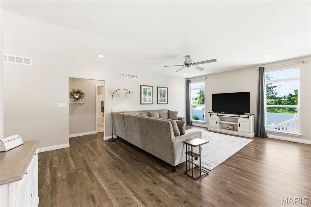 Riverdale Village G #1 - Residential