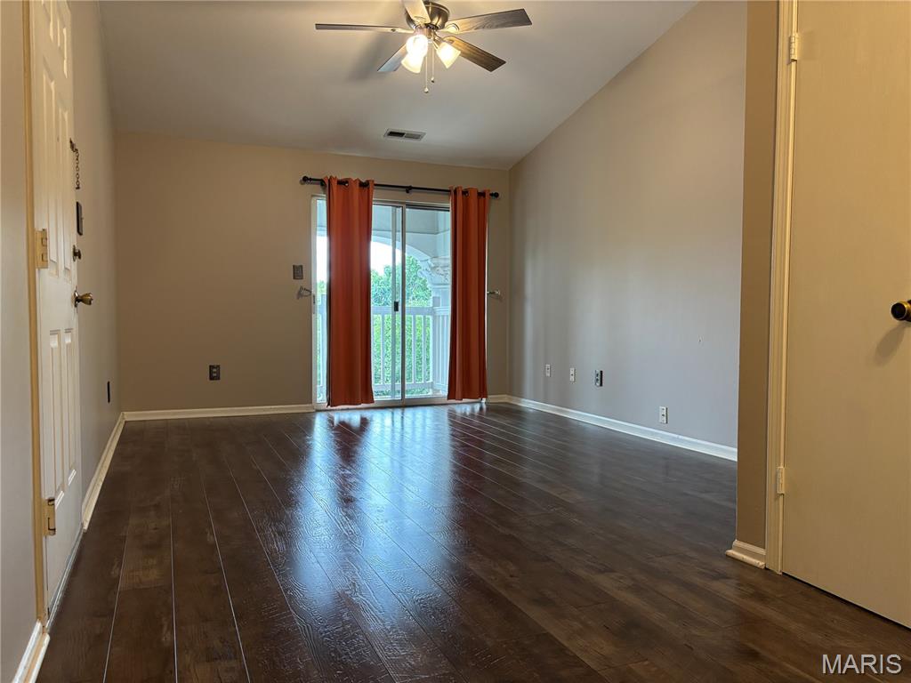 Sherwood Place Condo Four - Residential