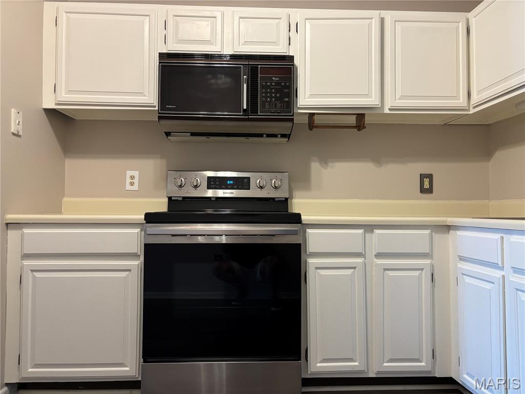 Sherwood Place Condo Four - Residential