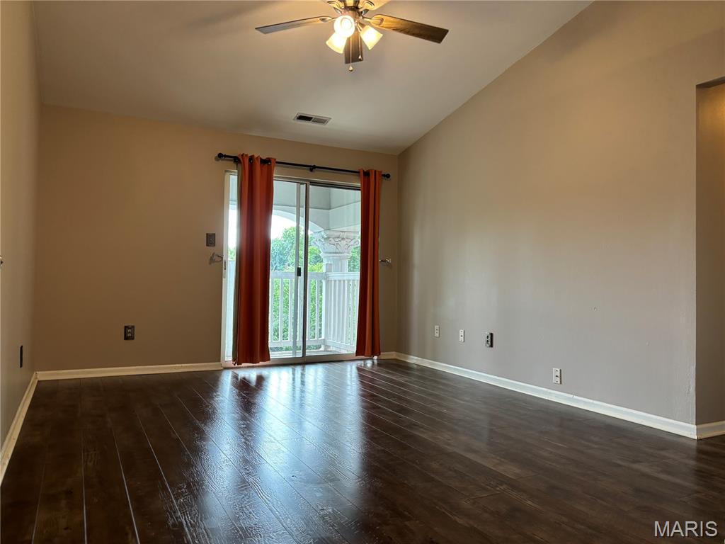 Sherwood Place Condo Four - Residential