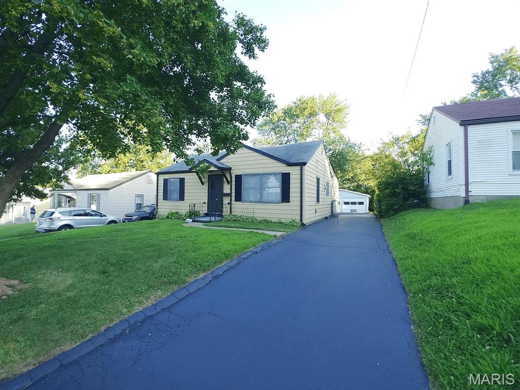 Charming 3-bedroom, 1-bathroom Overland home offering incredible potential and easy sweat equity! Nestled on a spacious lot near Robert A. Brooks Park, this move-in-ready layout features a dedicated laundry closet, a fully fenced yard, and a detached two-car garage. The eat-in kitchen has been freshly painted and stripped to the subfloor, creating a blank canvas ready for your custom finishes.

Home is being sold strictly as-is.