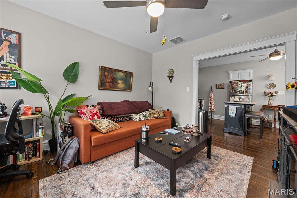 St Louis Commons Add - Residential Income