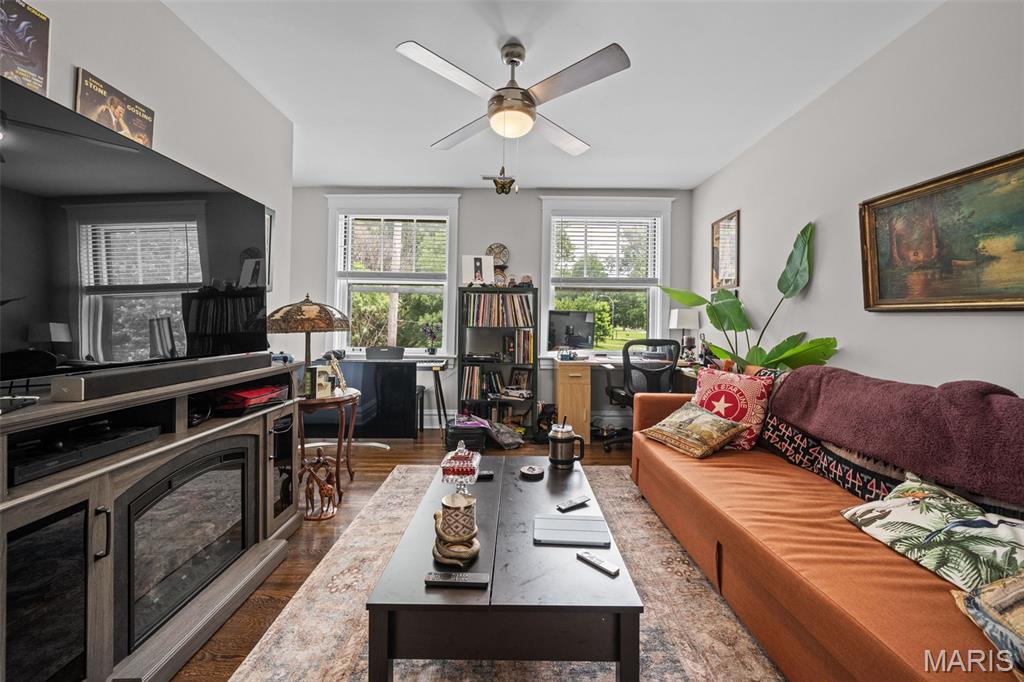 St Louis Commons Add - Residential Income