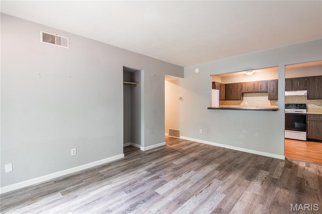 Pembroke Apartments - Residential Lease