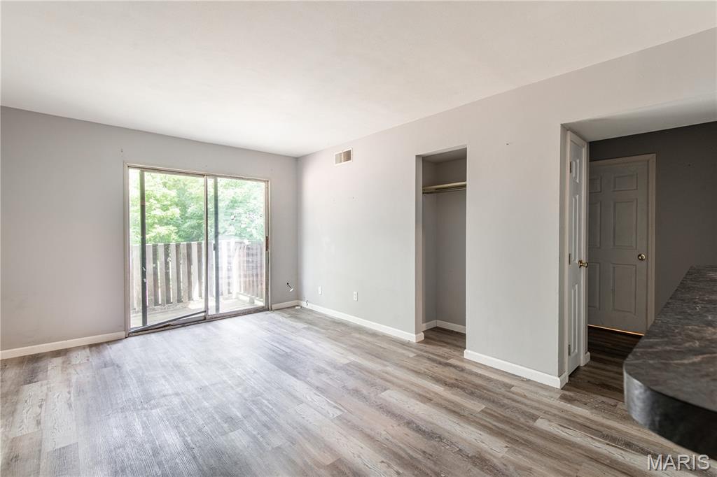 This spacious, 2 bedroom, apartment is located minutes from shopping, entertainment, Highway 30, and more.  The main level features a large living room with a balcony.  Kitchen features a stove and refrigerator, ample cabinet/counter space, and a pantry. Flexible lease terms (month-to-month) lease available, and pets are welcome.