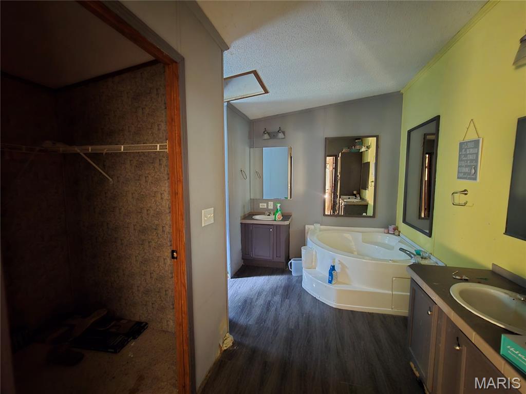 Lake Timberline - Residential