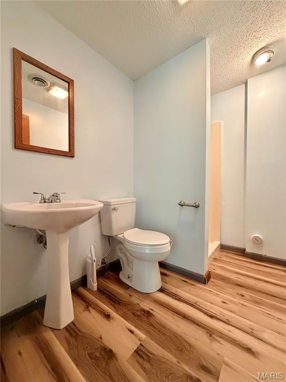 Line Barnitz Forest 1st Add - Residential