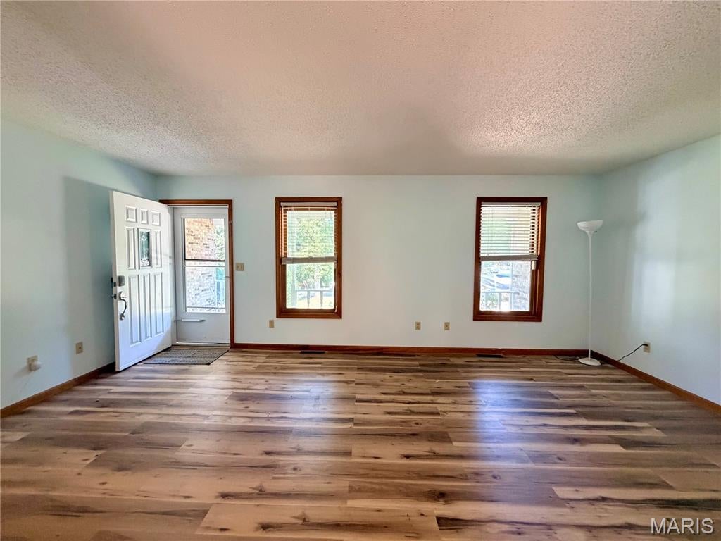 Line Barnitz Forest 1st Add - Residential
