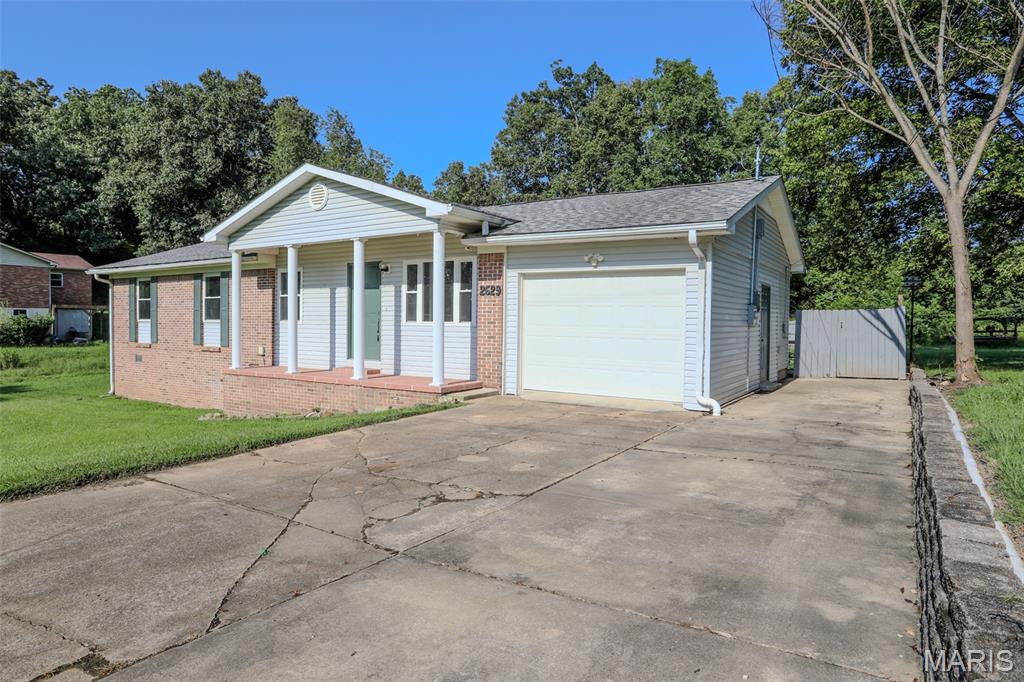 Meadowbrook Sub - Residential