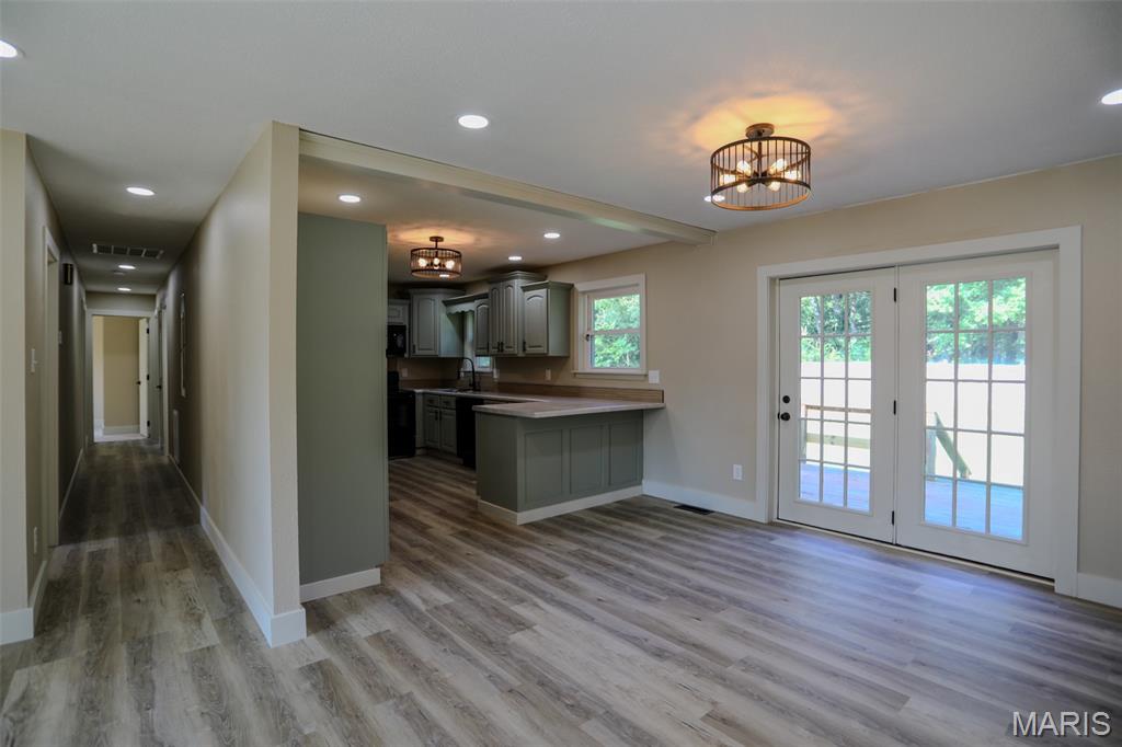 Meadowbrook Sub - Residential