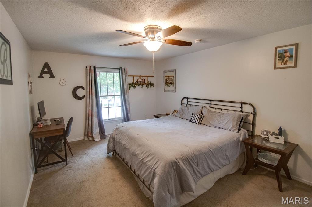 Briarwood Lake Estate - Residential