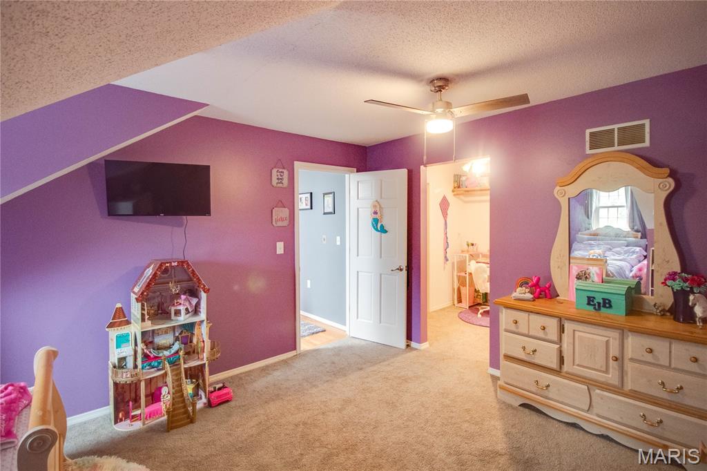 Briarwood Lake Estate - Residential