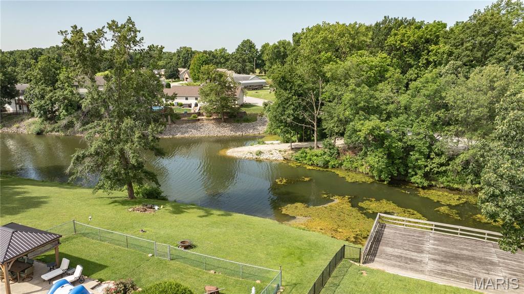 Briarwood Lake Estate - Residential