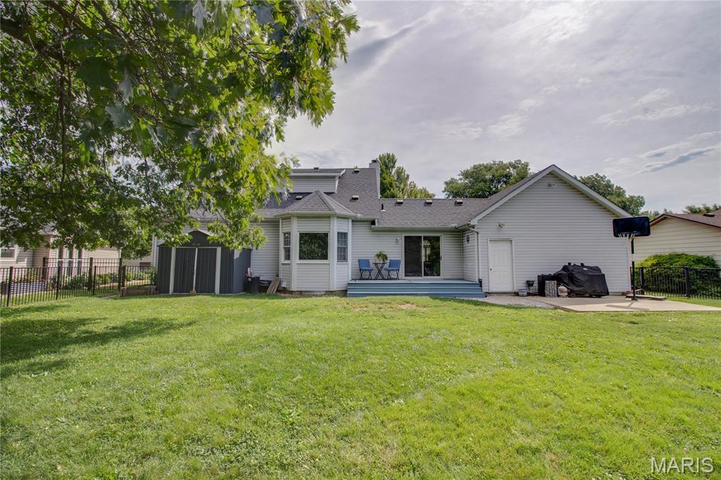 Briarwood Lake Estate - Residential