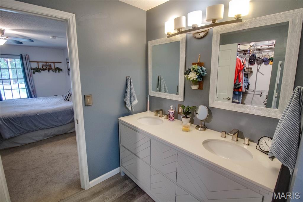 Briarwood Lake Estate - Residential