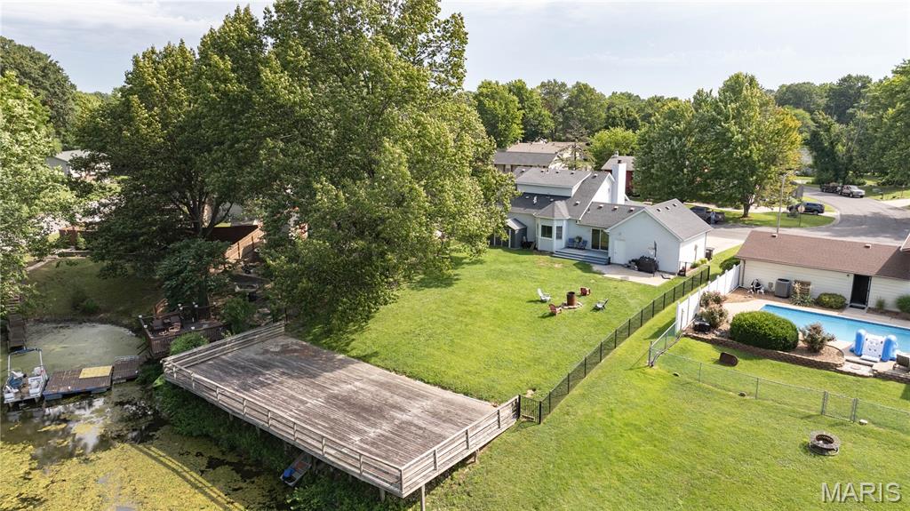 Briarwood Lake Estate - Residential