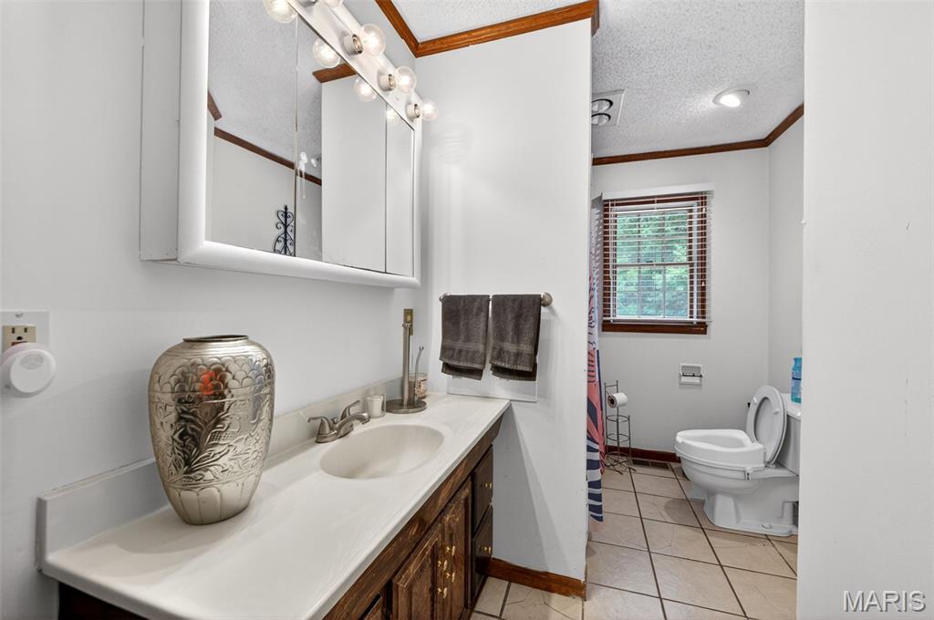Valley View Estate - Residential