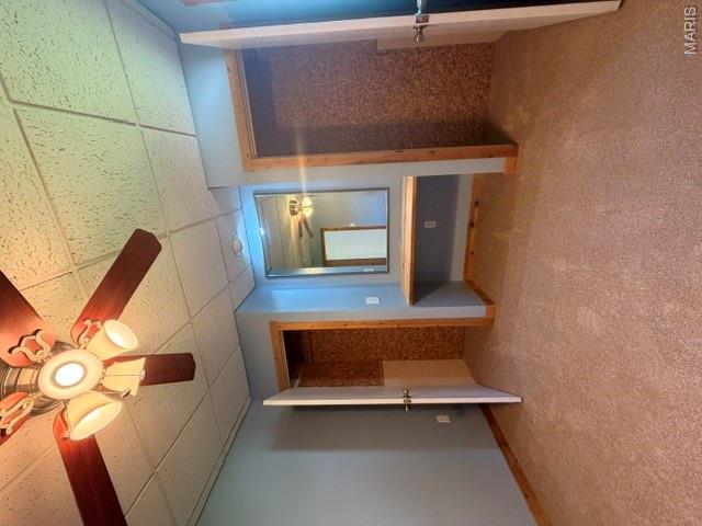 Carondelet Commons - Residential Lease