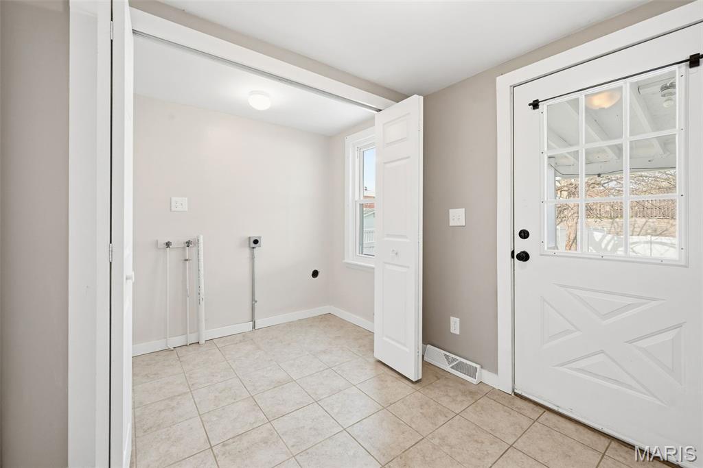 City/St Charles - Residential