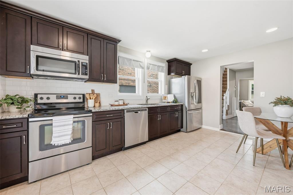 City/St Charles - Residential