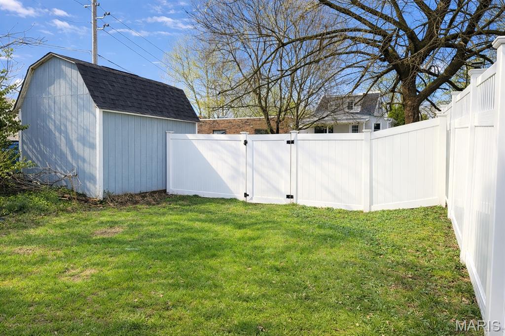 City/St Charles - Residential