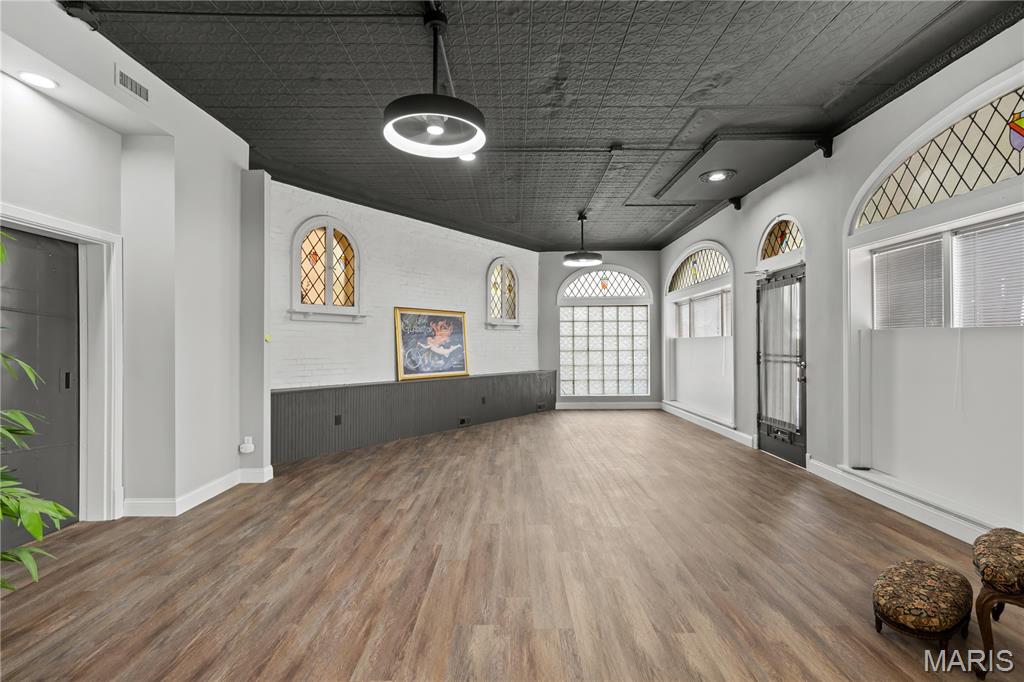 Lafayette Park Add - Commercial Lease