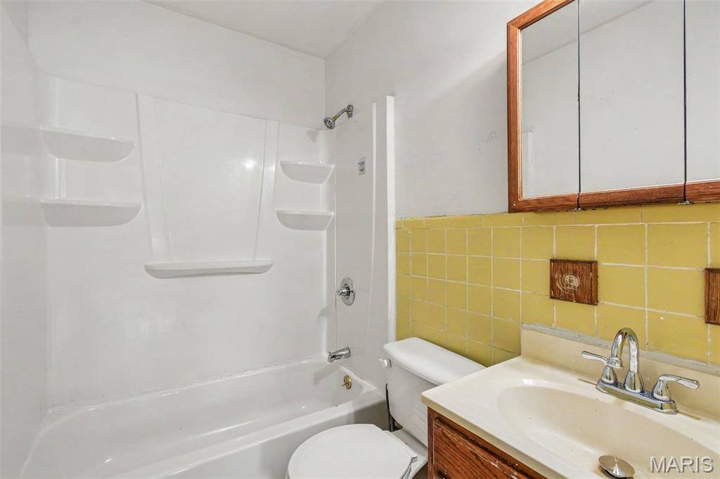 San Fernando Hills 2 - Residential Lease
