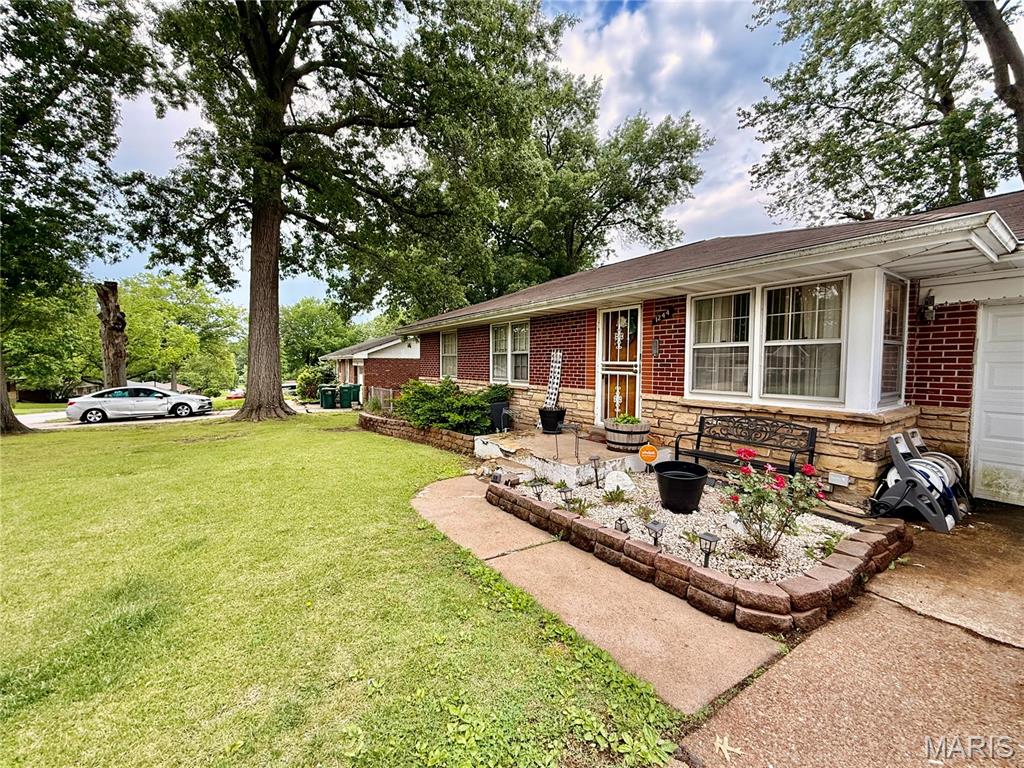 Bissell Hills 8 - Residential